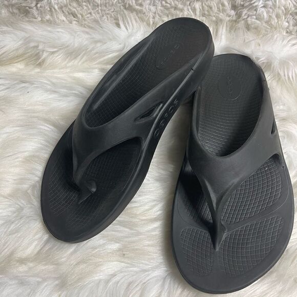 OOFOS Unisex Black Rubber slip on thong sandals Men SZ12 Women SZ14 - Picture 7 of 11